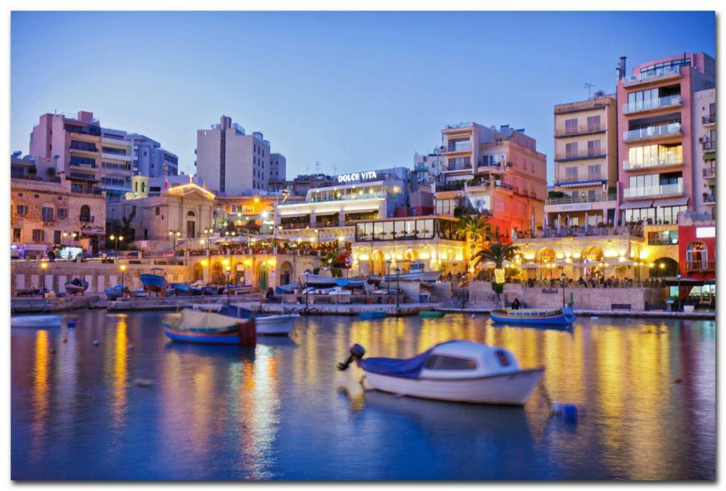 Modern Apartment Just Off The Promenade Sliema Ngoại thất bức ảnh